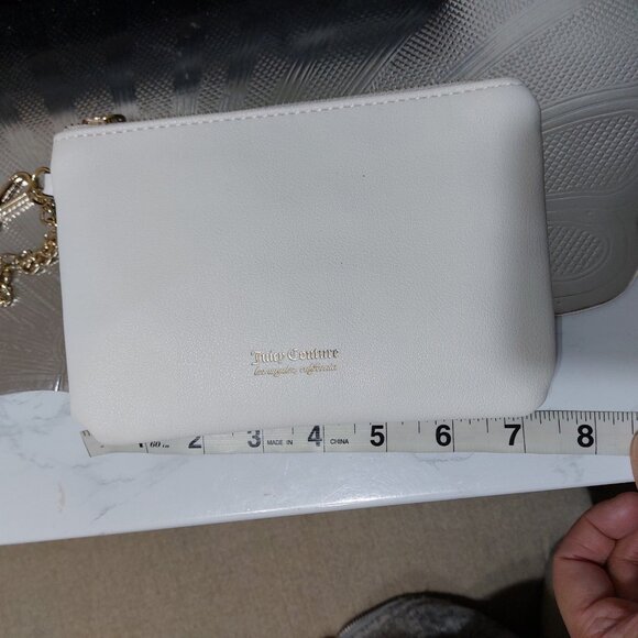 Great Size Juicy Couture Longer Clip On Chain Wallet Wristlet Bag WHITE Gold - Picture 1 of 10
